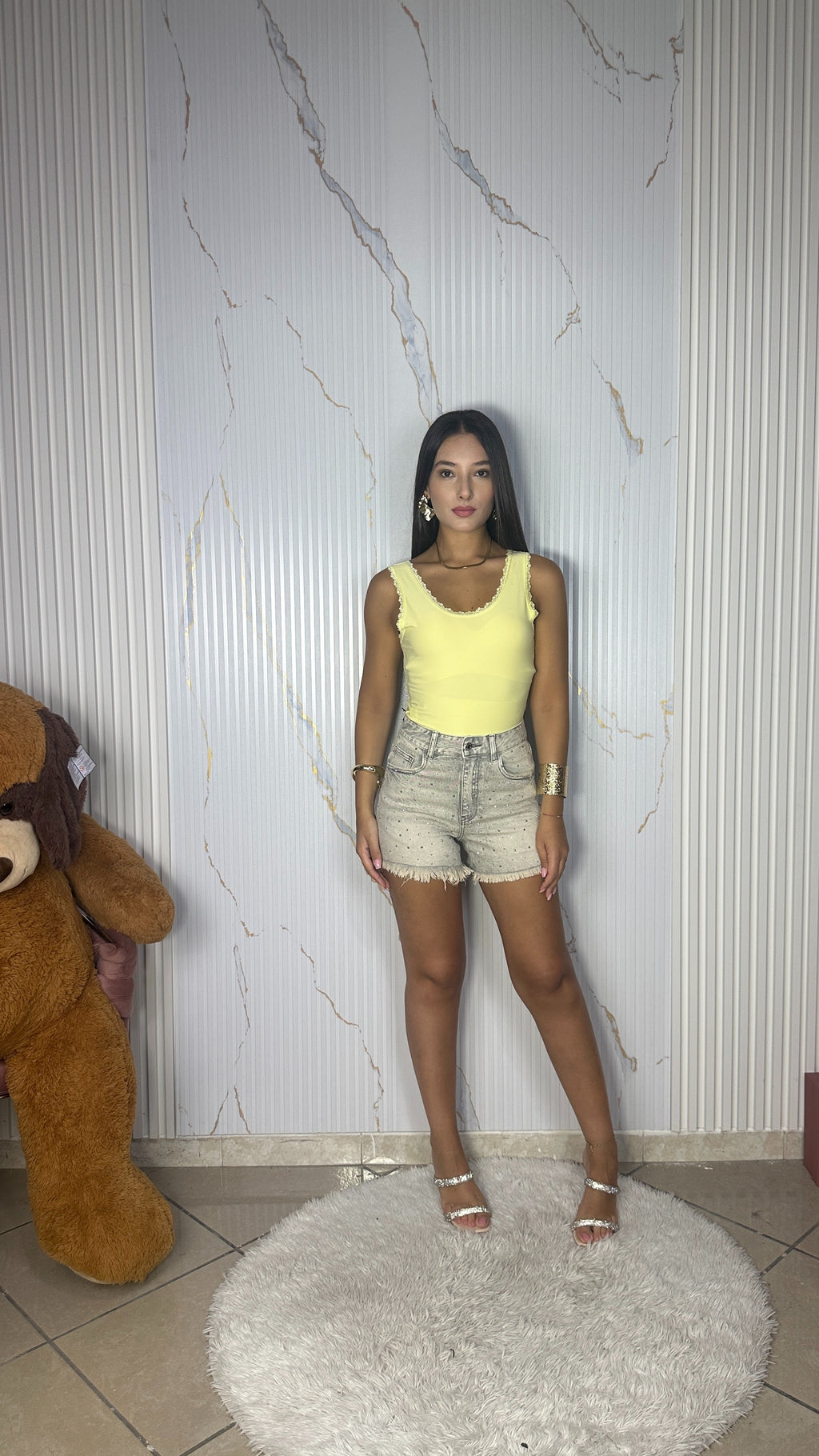 Shorts Shine