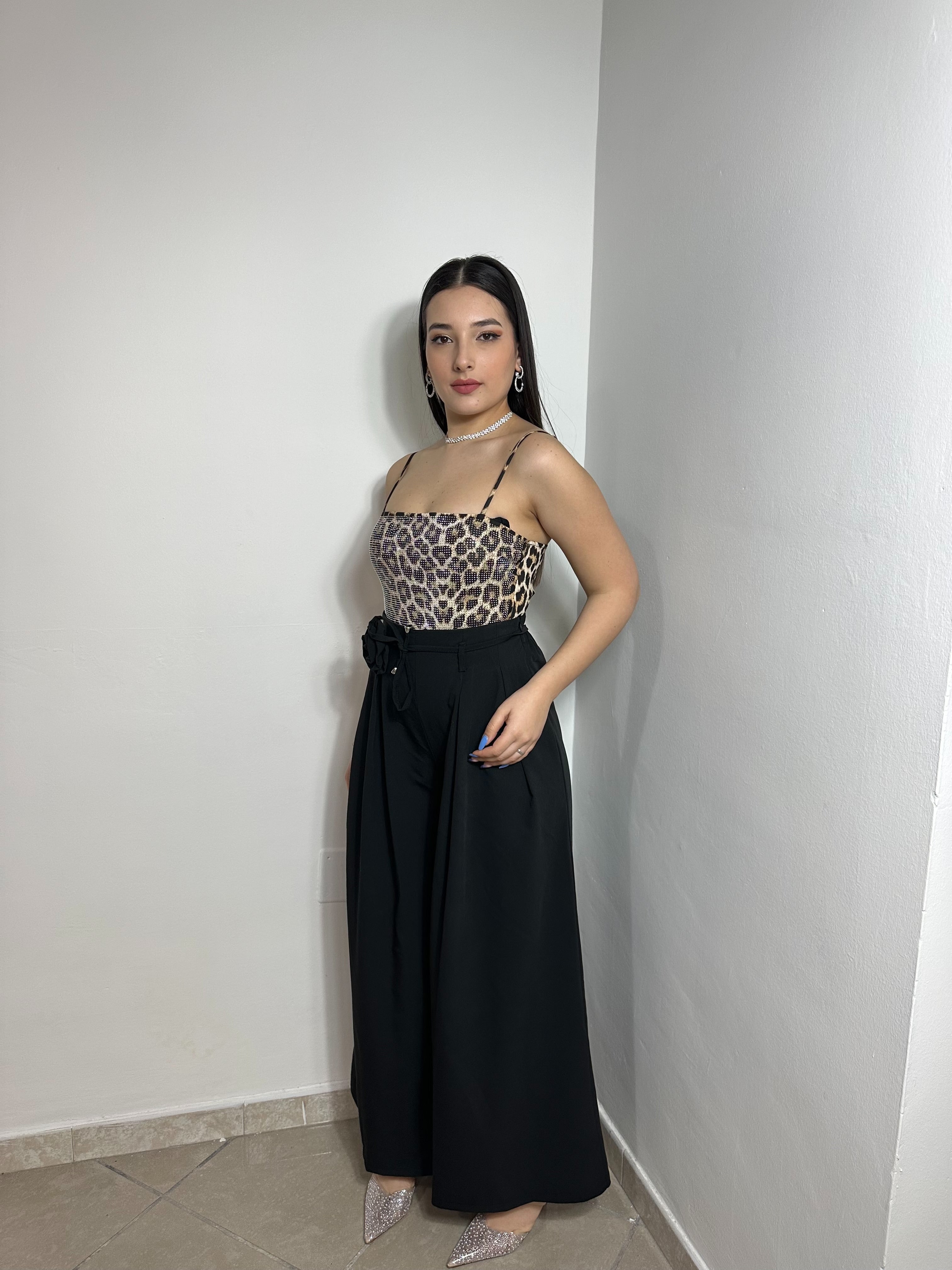 Body leopard