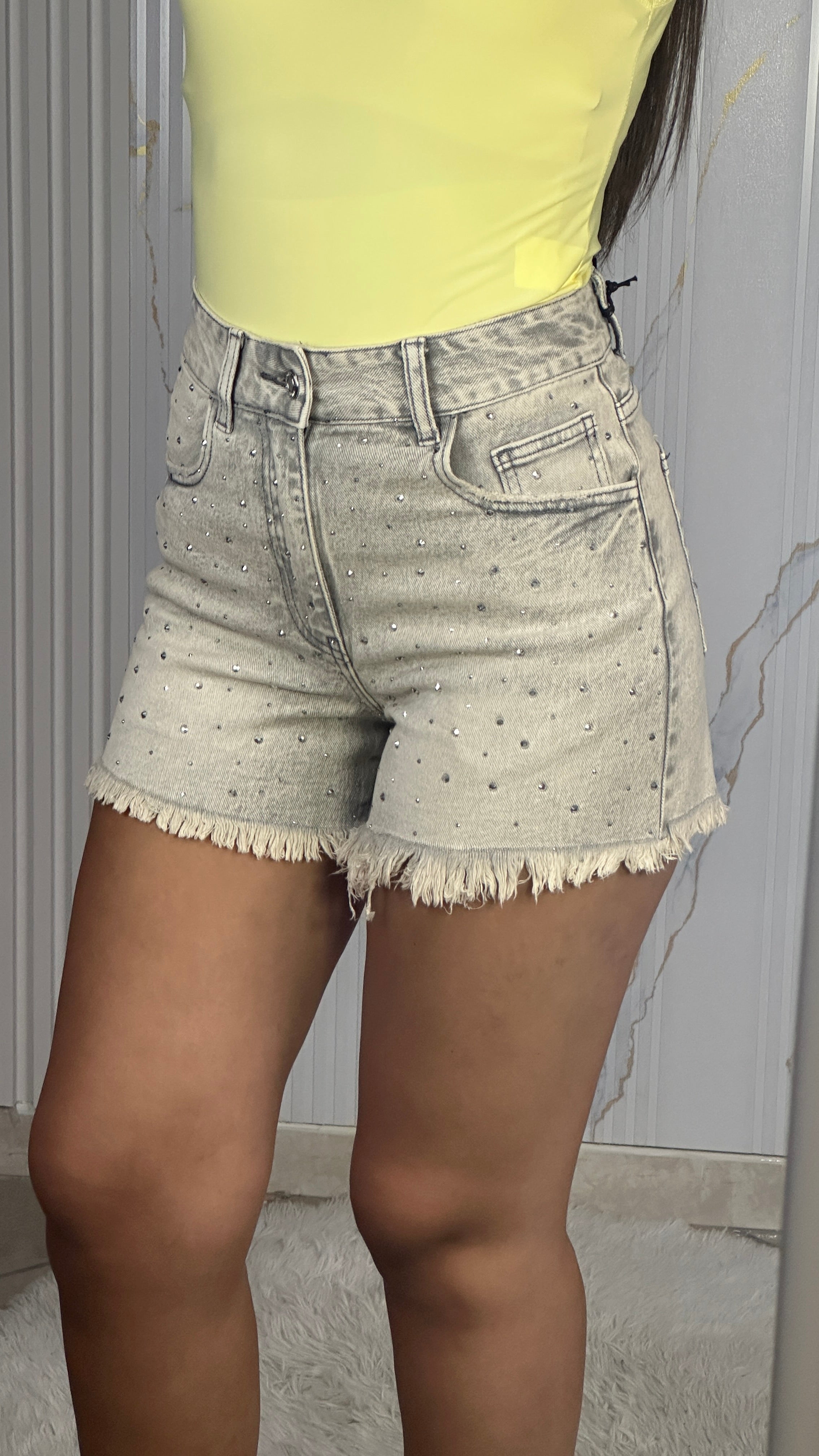 Shorts Shine