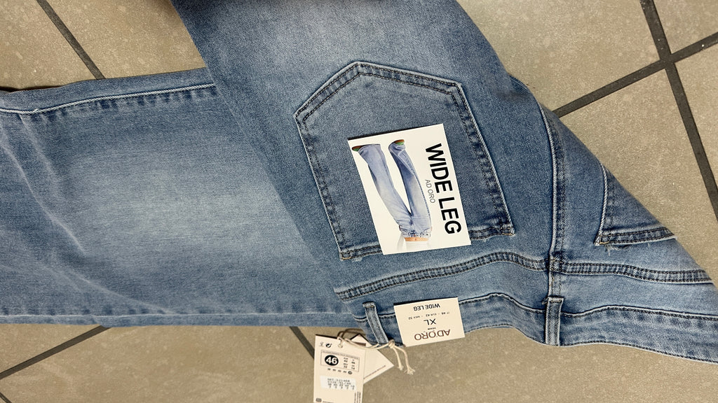 Jeans Wid Leg