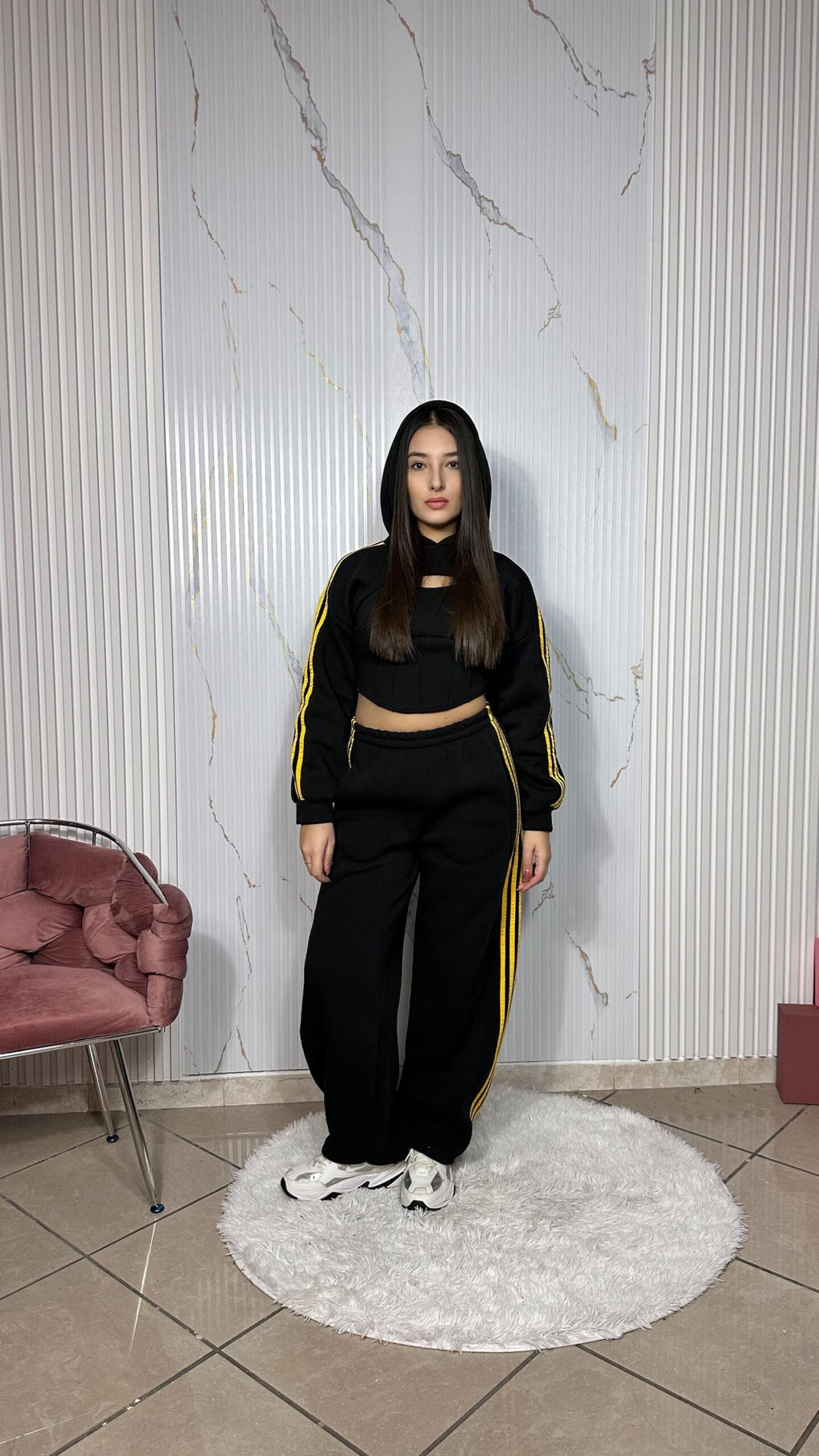 Set Melany