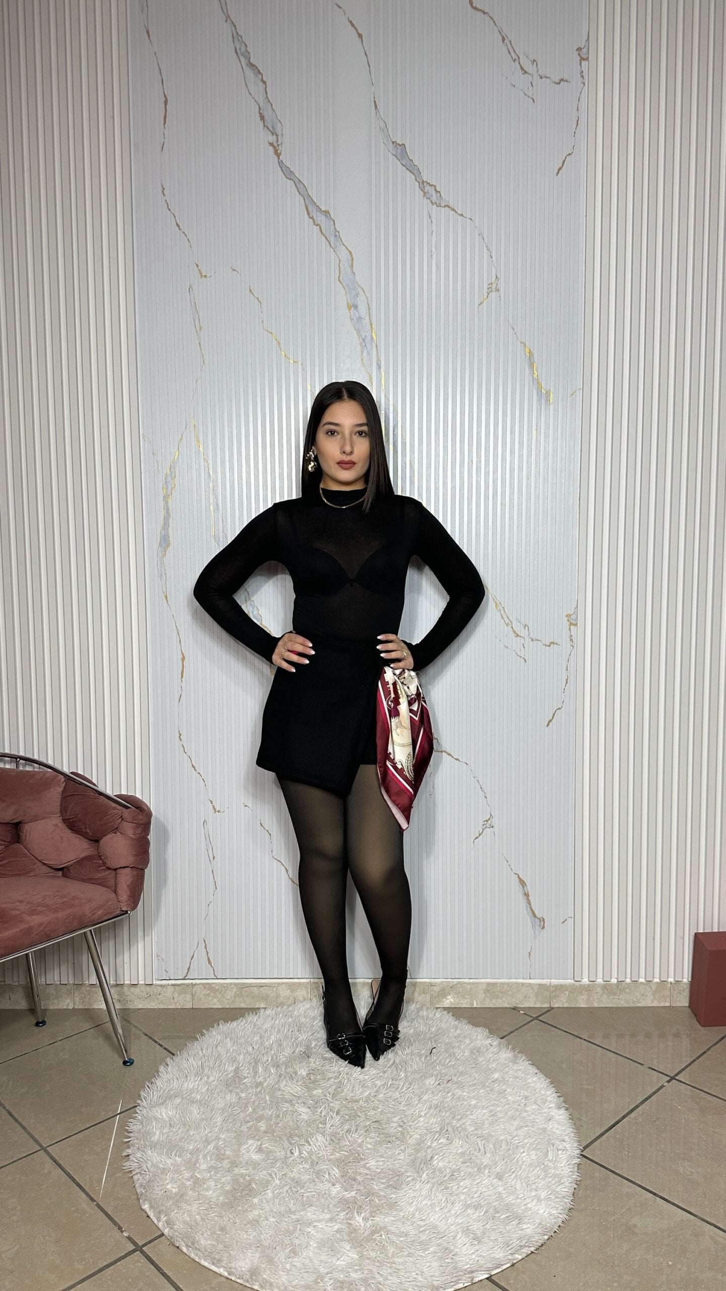 Shorts Con Foulard
