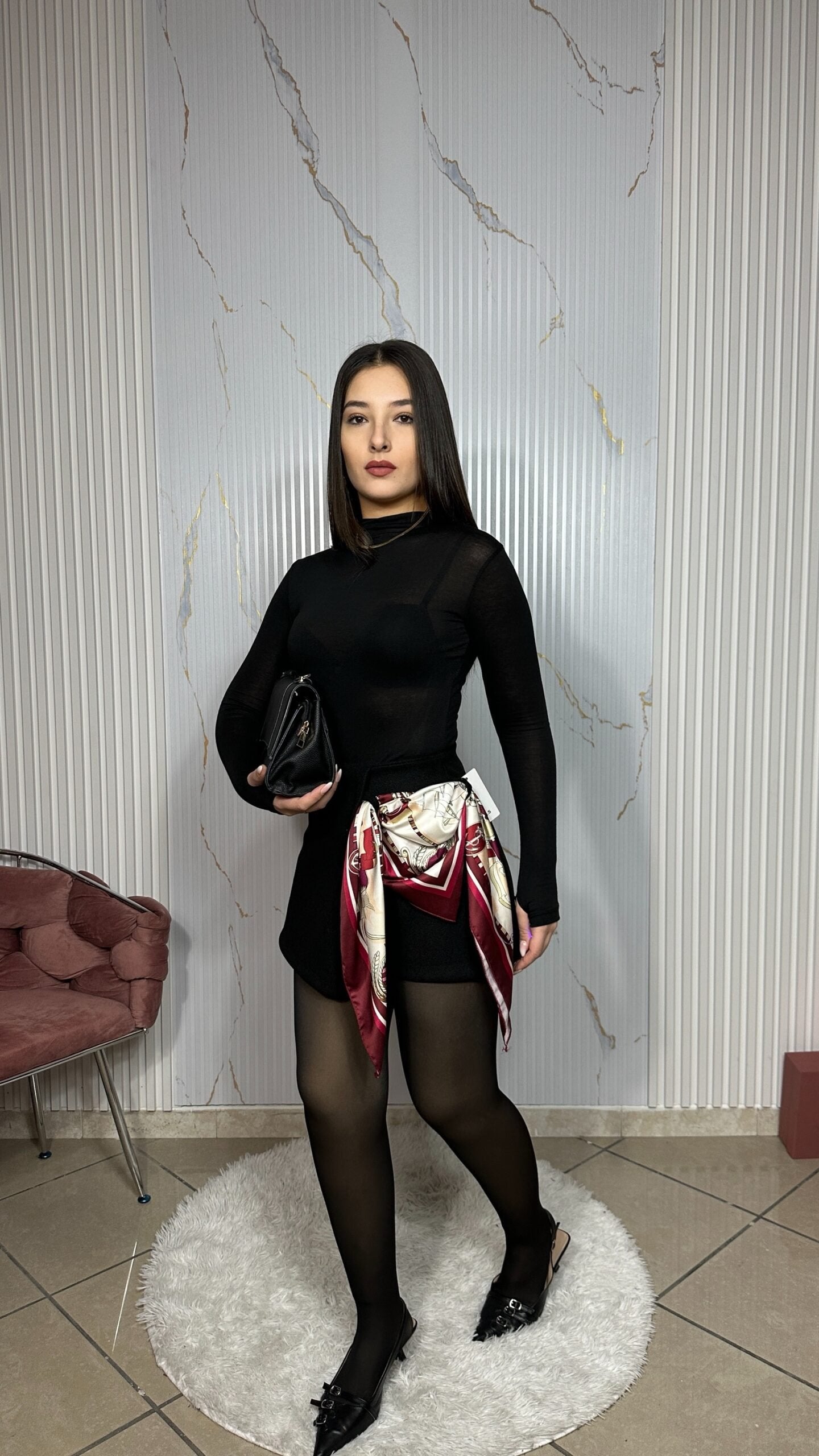 Shorts Con Foulard